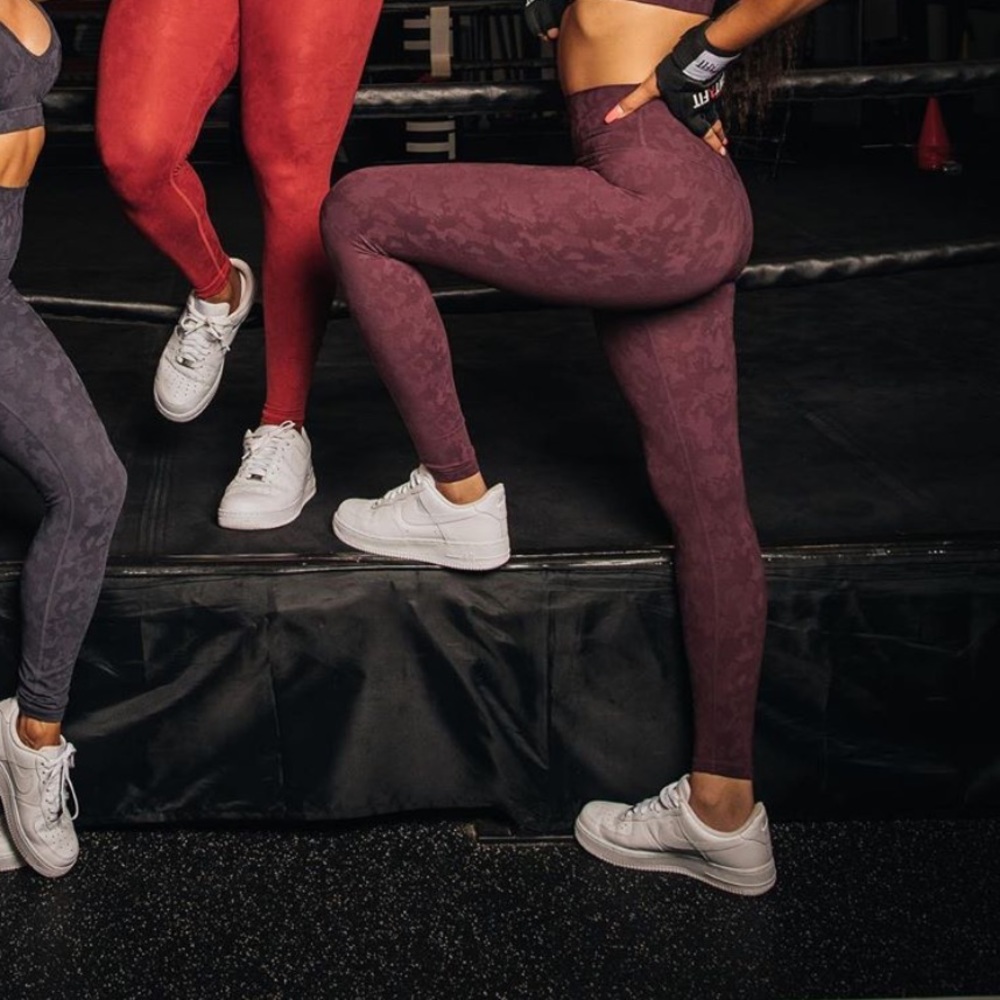 NEW Buffbunny Confidential leggings